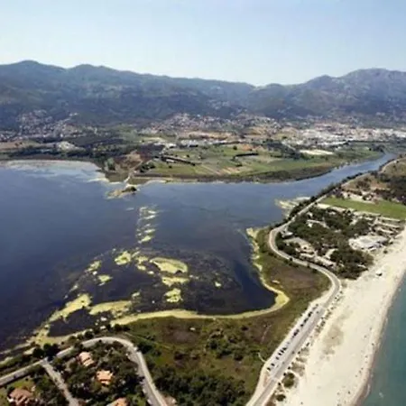 Sweet 2 Pieces 42 M2 Chambre, Salon, Cuisine, Grande Terrasse, Parking Proche Centre Et Διαμέρισμα