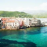 Sweet Home: Cozy With Terrace Near And Sea * Bastia (Corsica)