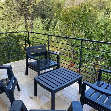 Sweet 2 Pièces 42 M2 Chambre, Salon, Cuisine, Grande Terrasse, Parking Proche Centre Et Appartamento *