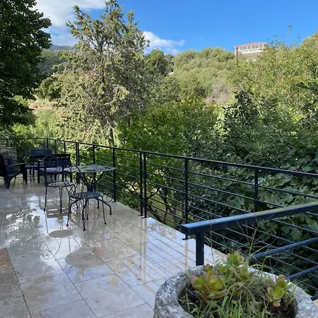 Sweet 2 Pieces 42 M2 Chambre, Salon, Cuisine, Grande Terrasse, Parking Proche Centre Et Bastia (Corsica)