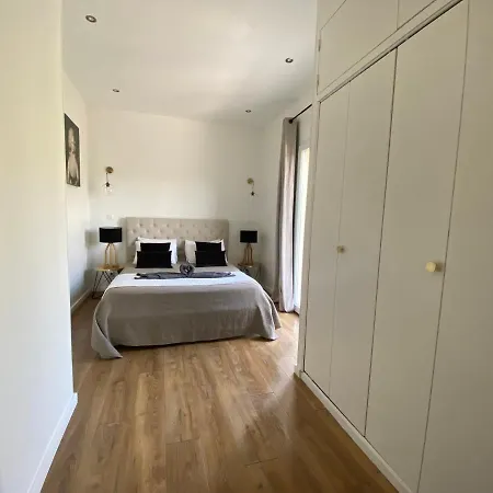 Sweet 2 Pieces 42 M2 Chambre, Salon, Cuisine, Grande Terrasse, Parking Proche Centre Et * Bastia (Corsica)