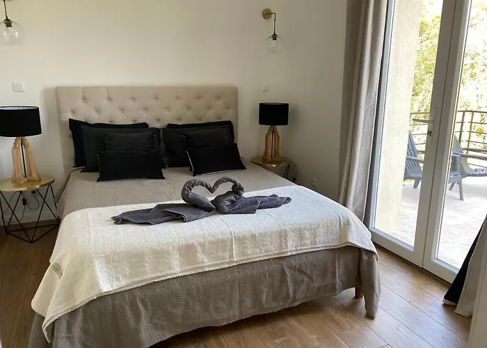 Sweet 2 Pieces 42 M2 Chambre, Salon, Cuisine, Grande Terrasse, Parking Proche Centre Et 公寓 巴斯蒂亚