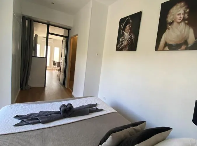 Sweet 2 Pieces 42 M2 Chambre, Salon, Cuisine, Grande Terrasse, Parking Proche Centre Et 巴斯蒂亚